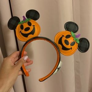 Minnie Ears Halloween Pumpkins